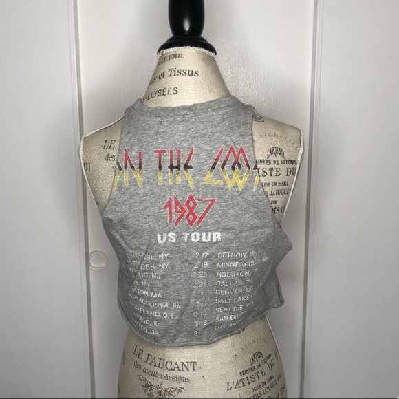 Electric ⚡️ Racerback Crop Top - Picture 4 of 5